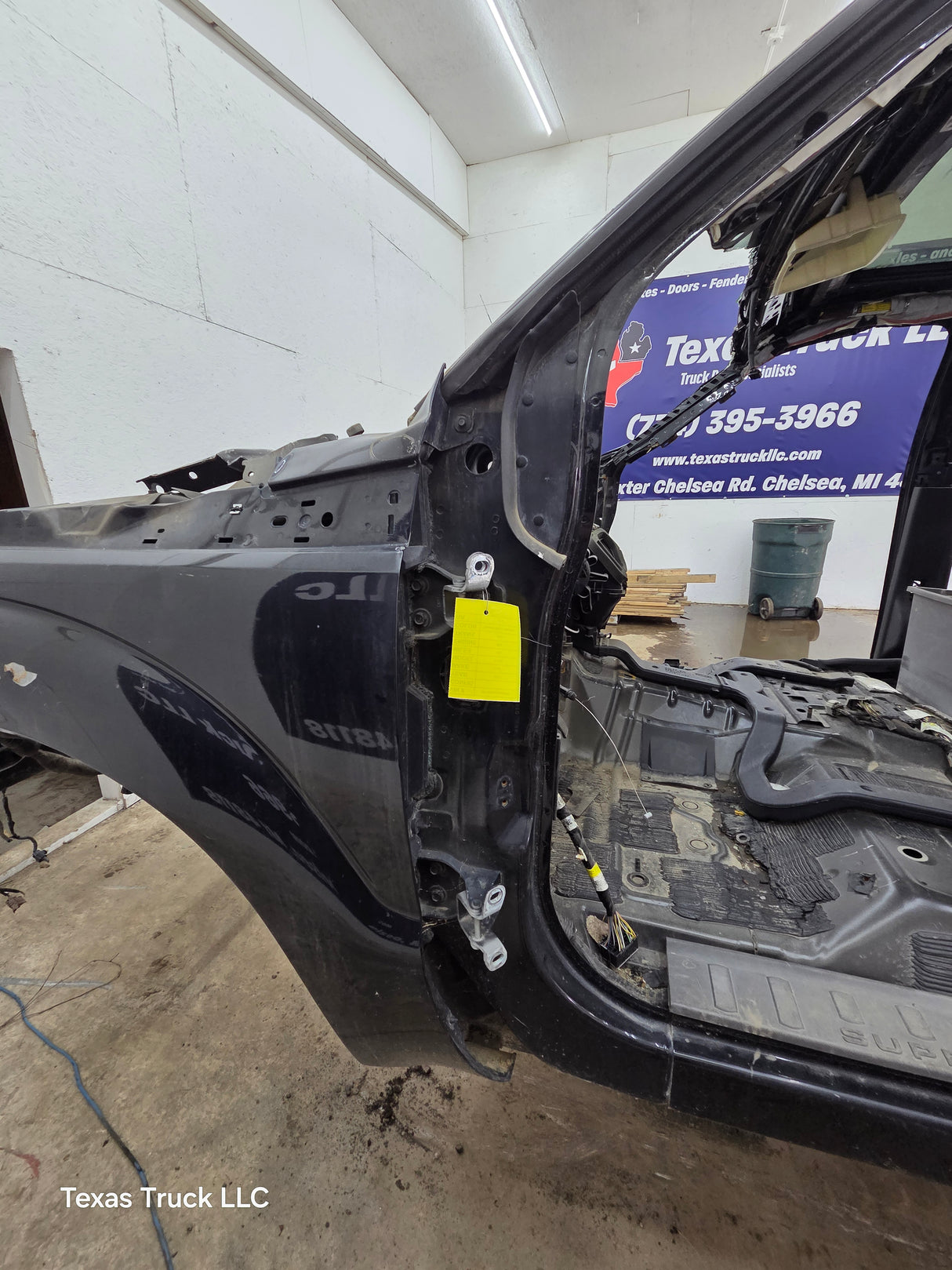 2011-2016 Ford Super Duty 4 door Crew Cab F250 F350 F450 F550 6.7L Power Stroke *Damage