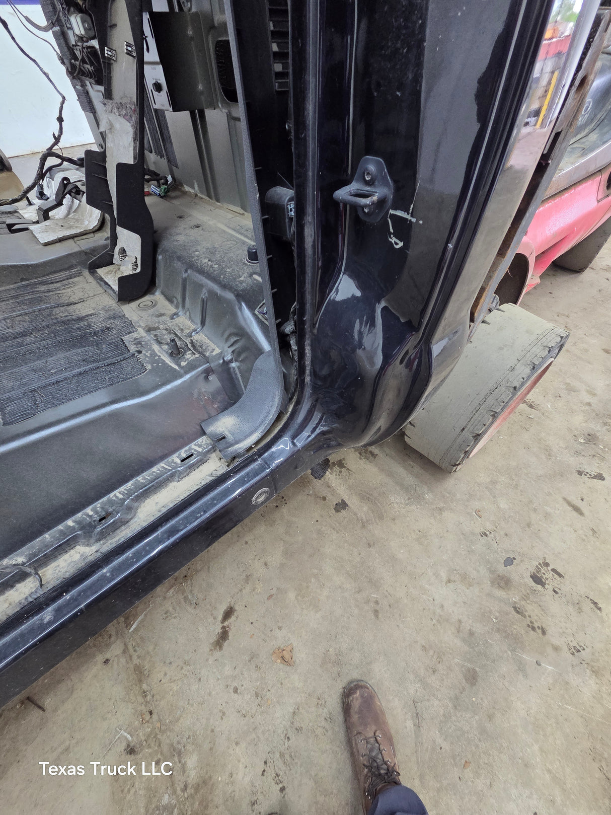 2011-2016 Ford Super Duty 4 door Crew Cab F250 F350 F450 F550 6.7L Power Stroke *Damage
