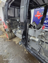 2011-2016 Ford Super Duty 4 door Crew Cab F250 F350 F450 F550 6.7L Power Stroke *Damage