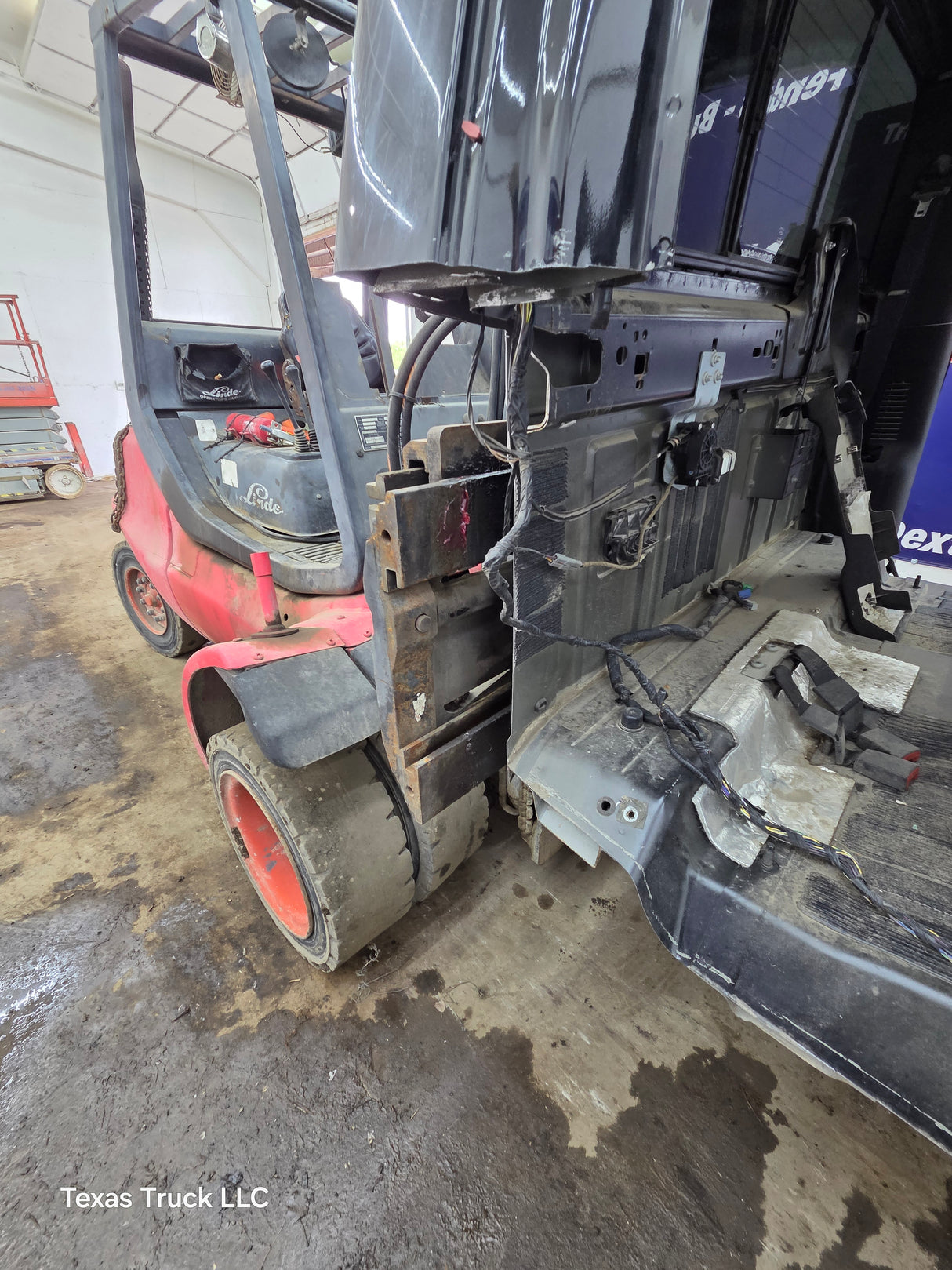 2011-2016 Ford Super Duty 4 door Crew Cab F250 F350 F450 F550 6.7L Power Stroke *Damage