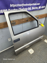 1988-2000 Chevrolet Silverado Suburban GMC Sierra RH Front Passenger Door