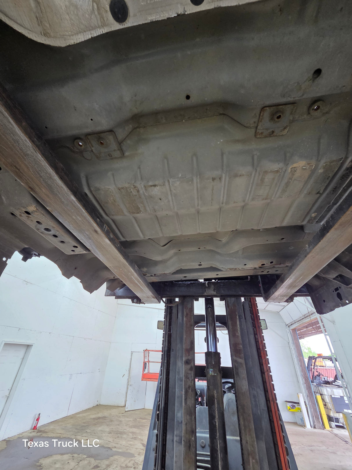 2011-2016 Ford Super Duty 4 door Crew Cab F250 F350 F450 F550 6.7L Power Stroke *Damage