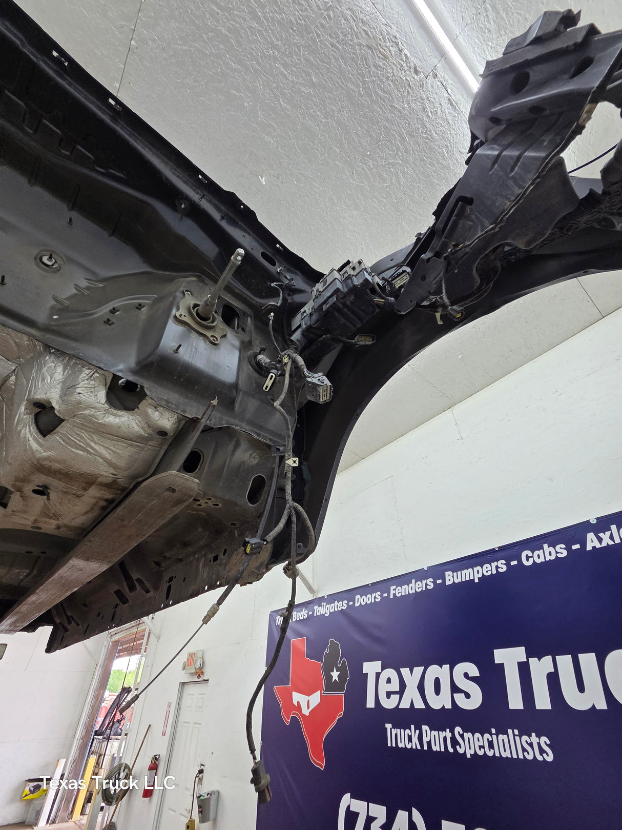 2011-2016 Ford Super Duty 4 door Crew Cab F250 F350 F450 F550 6.7L Power Stroke *Damage