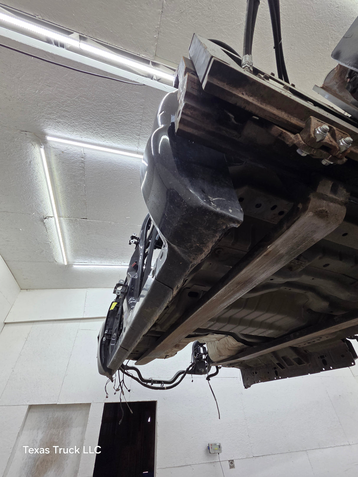 2011-2016 Ford Super Duty 4 door Crew Cab F250 F350 F450 F550 6.7L Power Stroke *Damage