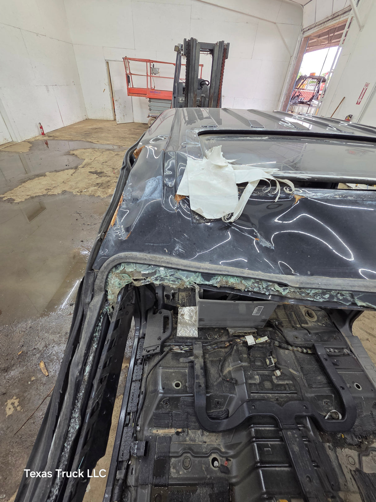 2011-2016 Ford Super Duty 4 door Crew Cab F250 F350 F450 F550 6.7L Power Stroke *Damage