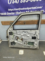 1988-2000 Chevrolet Silverado Suburban GMC Sierra RH Front Passenger Door