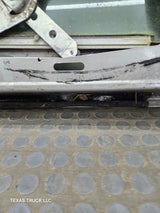 1988-2000 Chevrolet Silverado Suburban GMC Sierra RH Front Passenger Door
