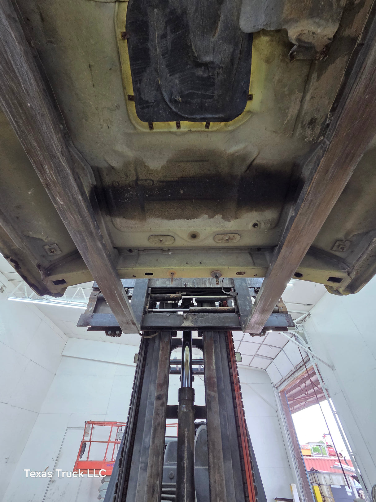 1980-1997 Ford OBS F600 F700 F800 Regular Cab