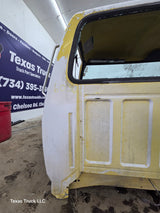 1980-1997 Ford OBS F600 F700 F800 Regular Cab