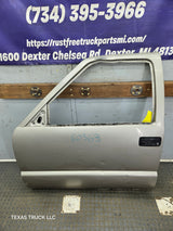 1988-2000 Chevrolet Silverado Suburban GMC Sierra LH Front Driver Side Door