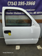 1999-2006 Chevrolet Silverado / GMC Sierra 1500 2500 3500 HD Front Passenger side Door RH