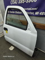 1999-2006 Chevrolet Silverado / GMC Sierra 1500 2500 3500 HD Front Passenger side Door RH