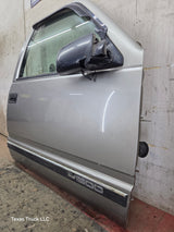 1988-2000 Chevrolet Silverado Suburban GMC Sierra RH Front Passenger Door