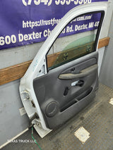 1999-2006 Chevrolet Silverado / GMC Sierra 1500 2500 3500 HD Front Passenger side Door RH