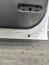 1999-2006 Chevrolet Silverado / GMC Sierra 1500 2500 3500 HD Front Passenger side Door RH