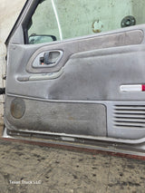 1988-2000 Chevrolet Silverado Suburban GMC Sierra RH Front Passenger Door