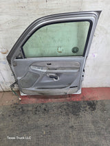 1999-2006 Chevrolet Silverado / GMC Sierra 1500 2500 3500 HD Front Passenger side Door RH