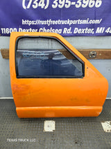 1994-2004 Chevrolet S10 /  GMC Sonoma RH Passenger Side Front Door