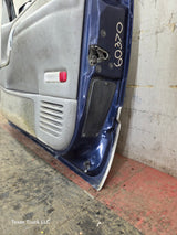 1988-2000 Chevrolet Silverado Suburban GMC Sierra RH Front Passenger Door