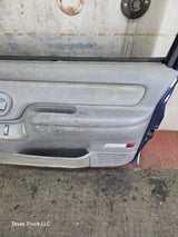 1988-2000 Chevrolet Silverado Suburban GMC Sierra RH Front Passenger Door