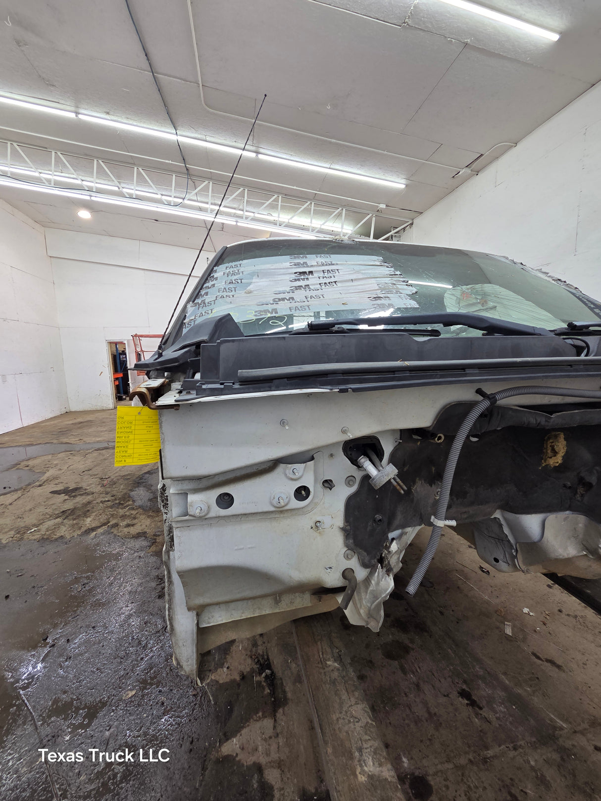 2007-2013 Chevrolet Silverado / GMC Sierra 1500 2500 3500 HD Regular Cab