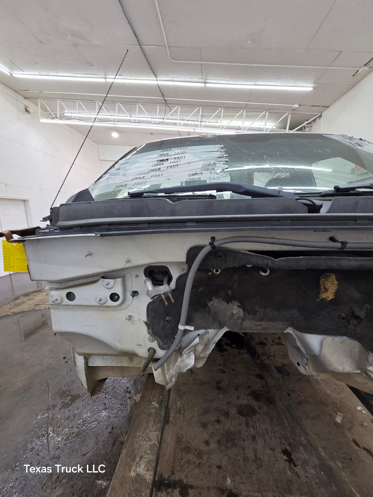 2007-2013 Chevrolet Silverado / GMC Sierra 1500 2500 3500 HD Regular Cab
