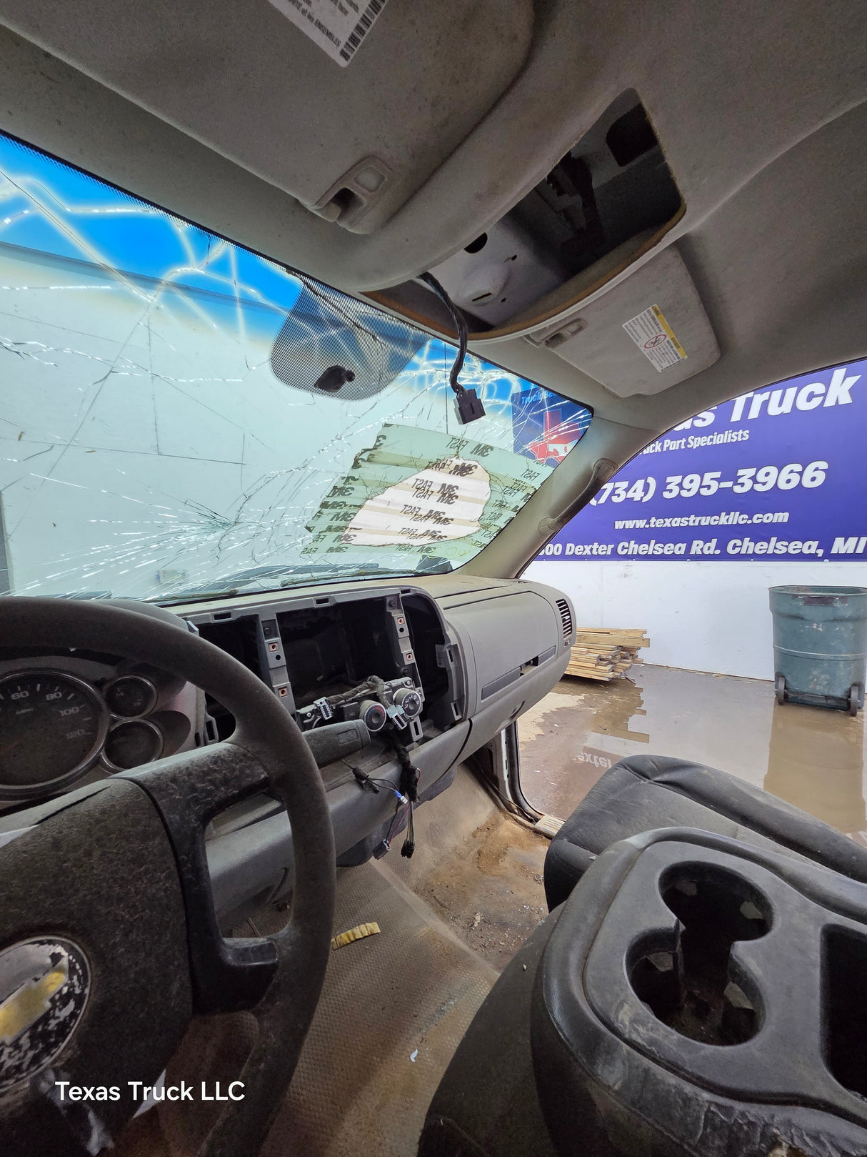 2007-2013 Chevrolet Silverado / GMC Sierra 1500 2500 3500 HD Regular Cab