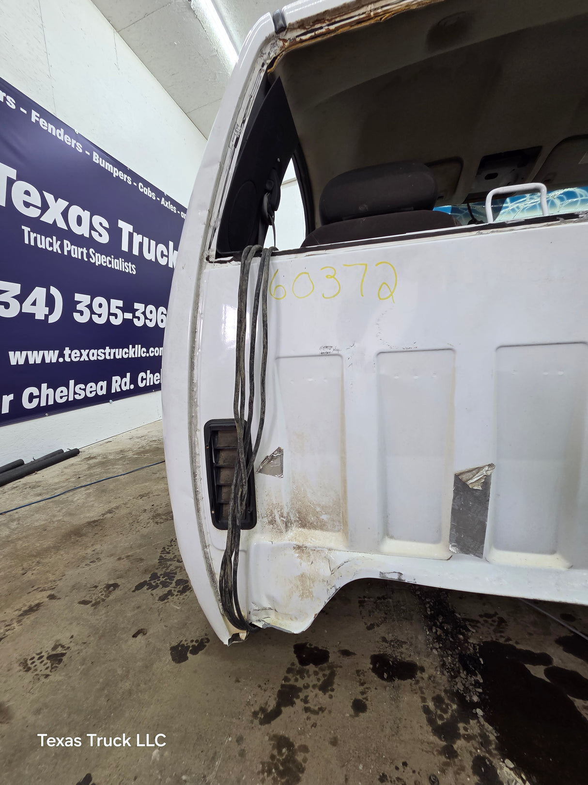 2007-2013 Chevrolet Silverado / GMC Sierra 1500 2500 3500 HD Regular Cab