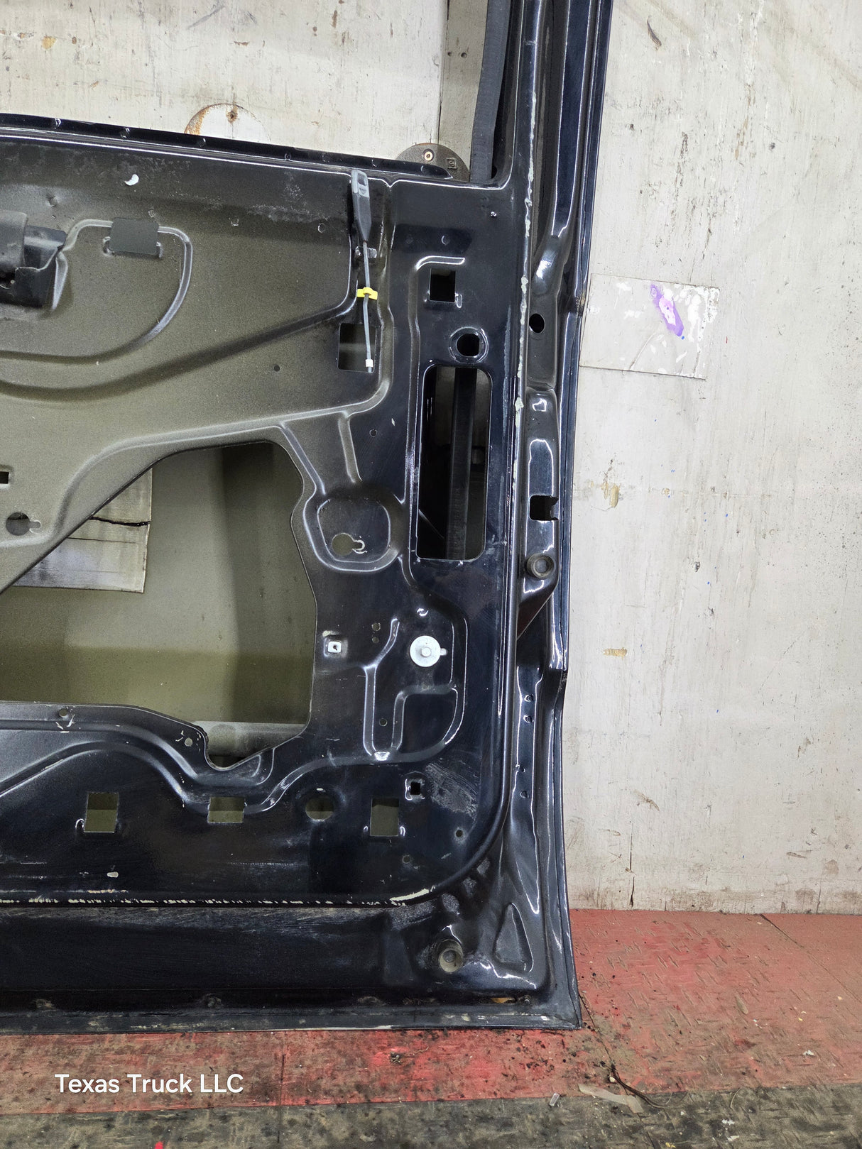 1999-2011 Ford Super Duty / Excursion Front Passenger RH Door F250 F350 F450 F550