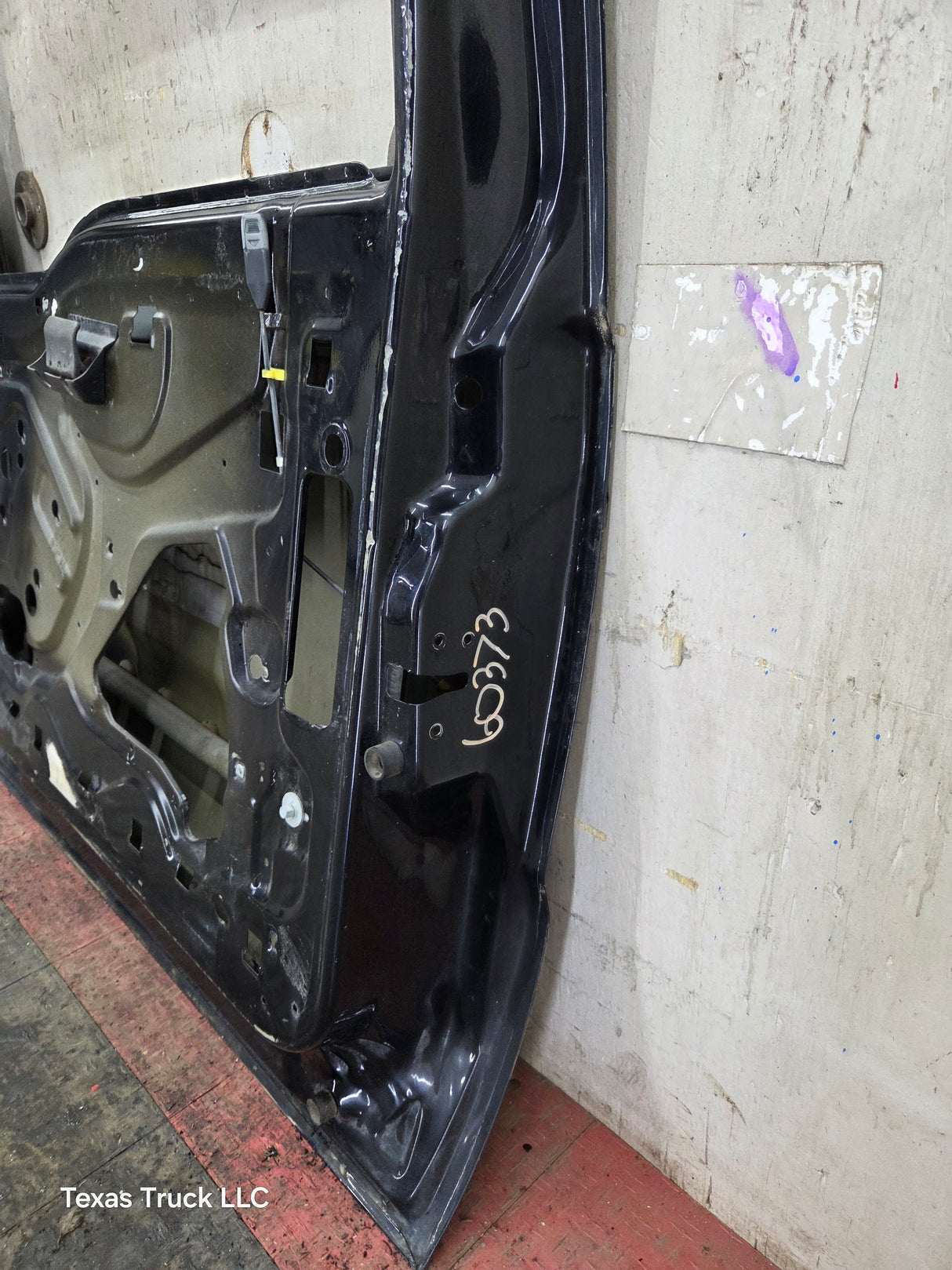 1999-2011 Ford Super Duty / Excursion Front Passenger RH Door F250 F350 F450 F550