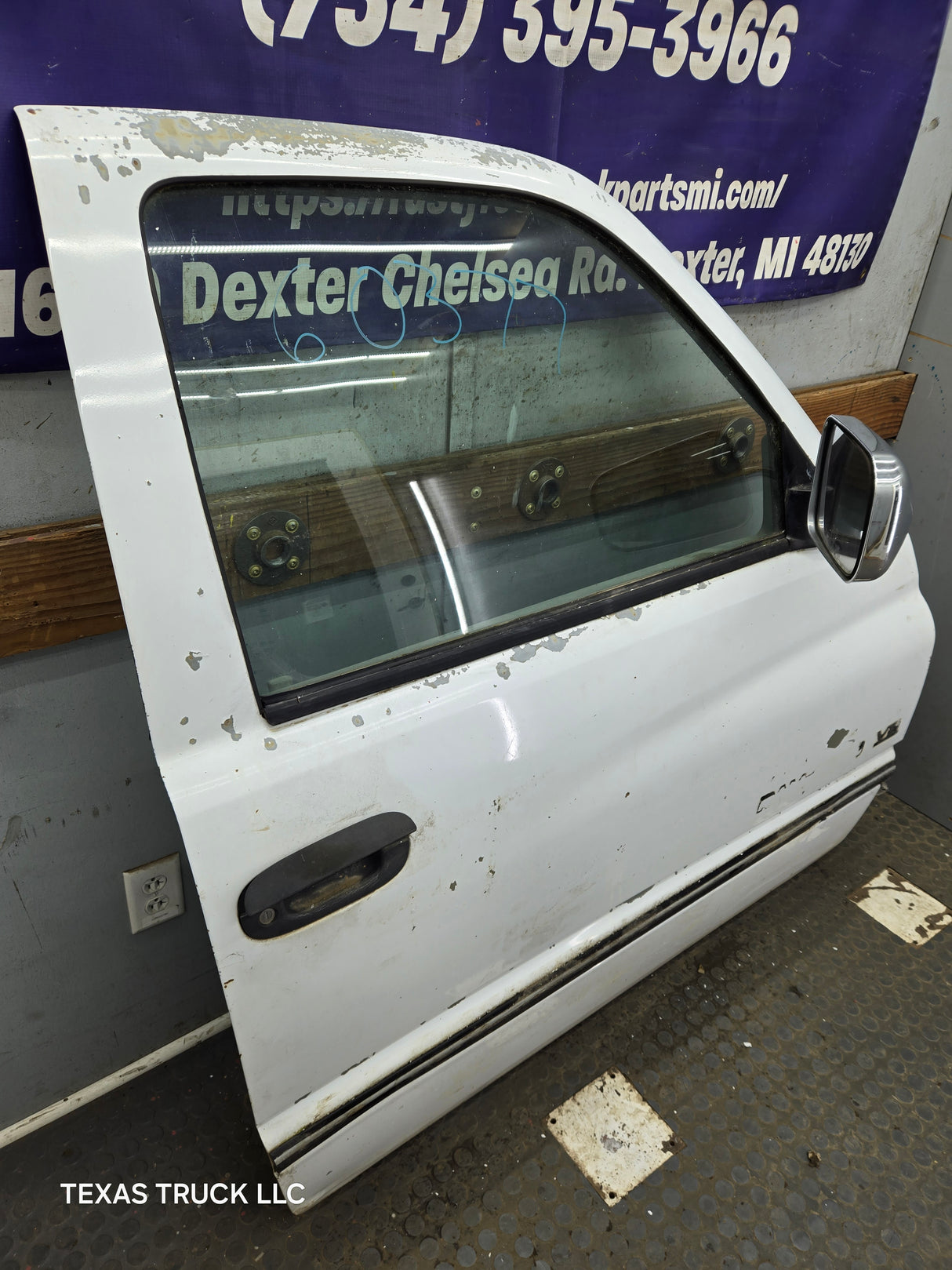 1994-2002 Dodge Ram 2nd Gen RH Passenger Side Front Door Regular Cab / 2 Door Ext Cab 1500 2500 3500 ROUND CORNER