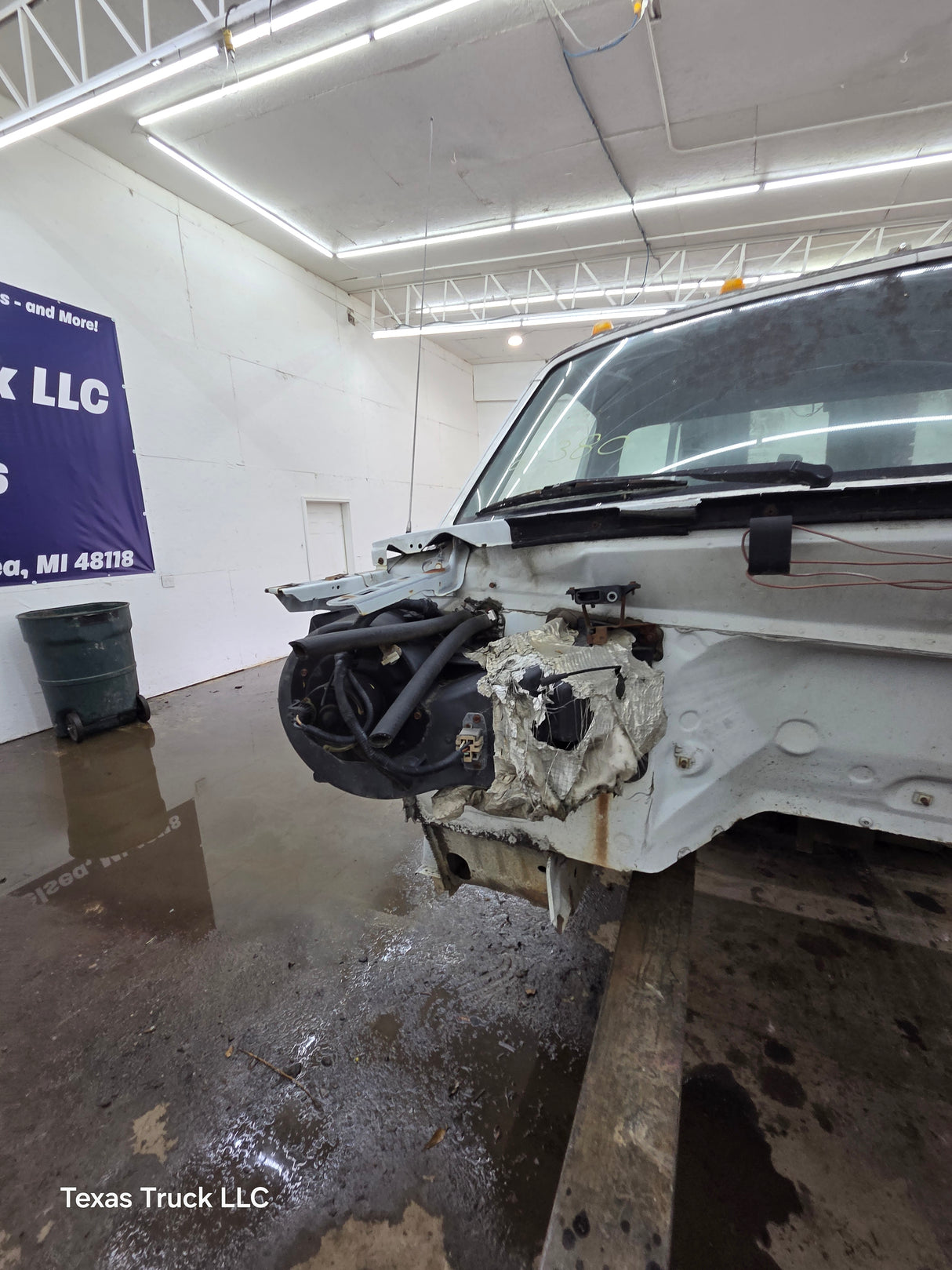 1992-1997 Ford OBS F Super Duty F450 F550 Regular Cab