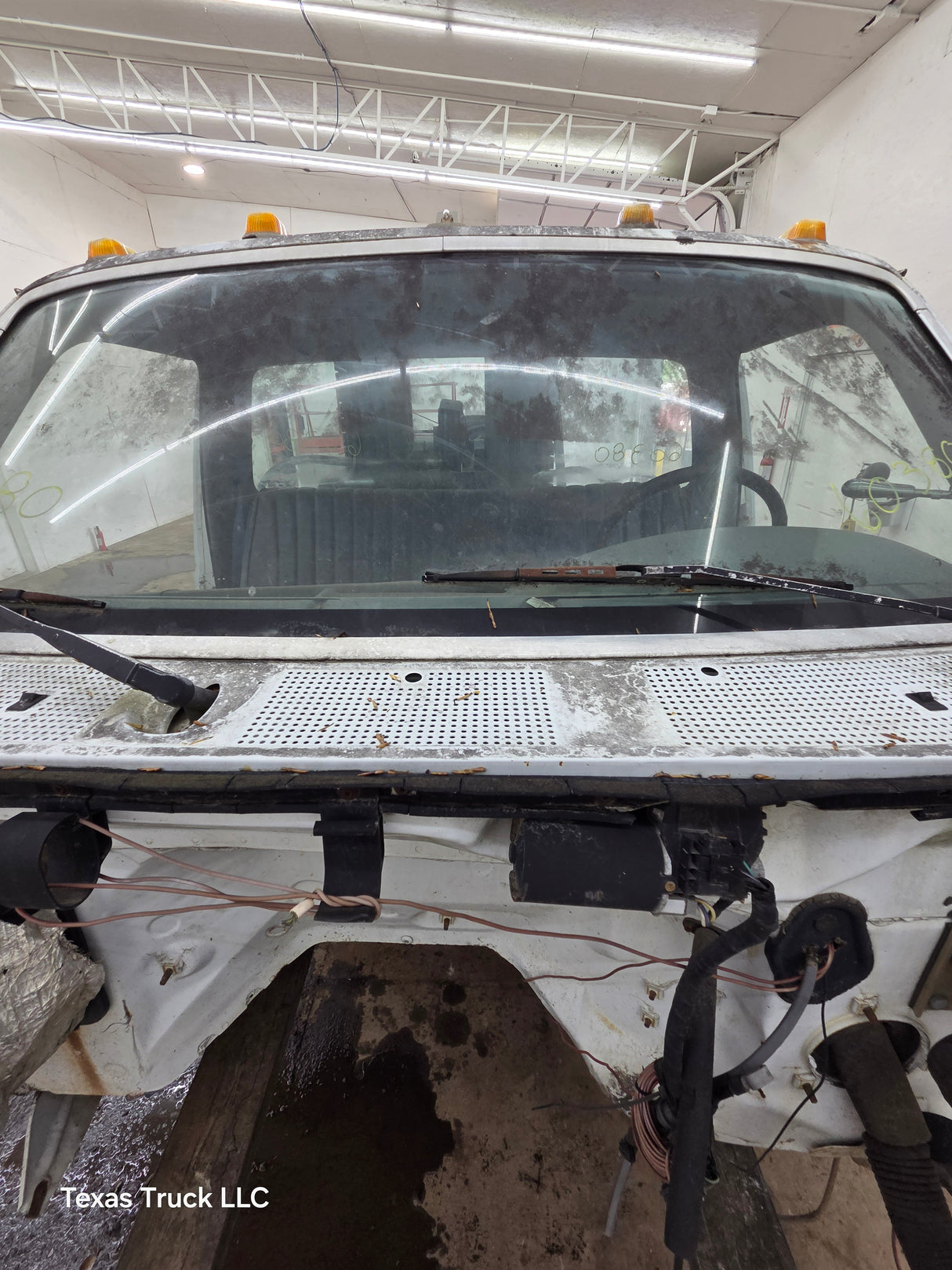 1992-1997 Ford OBS F Super Duty F450 F550 Regular Cab