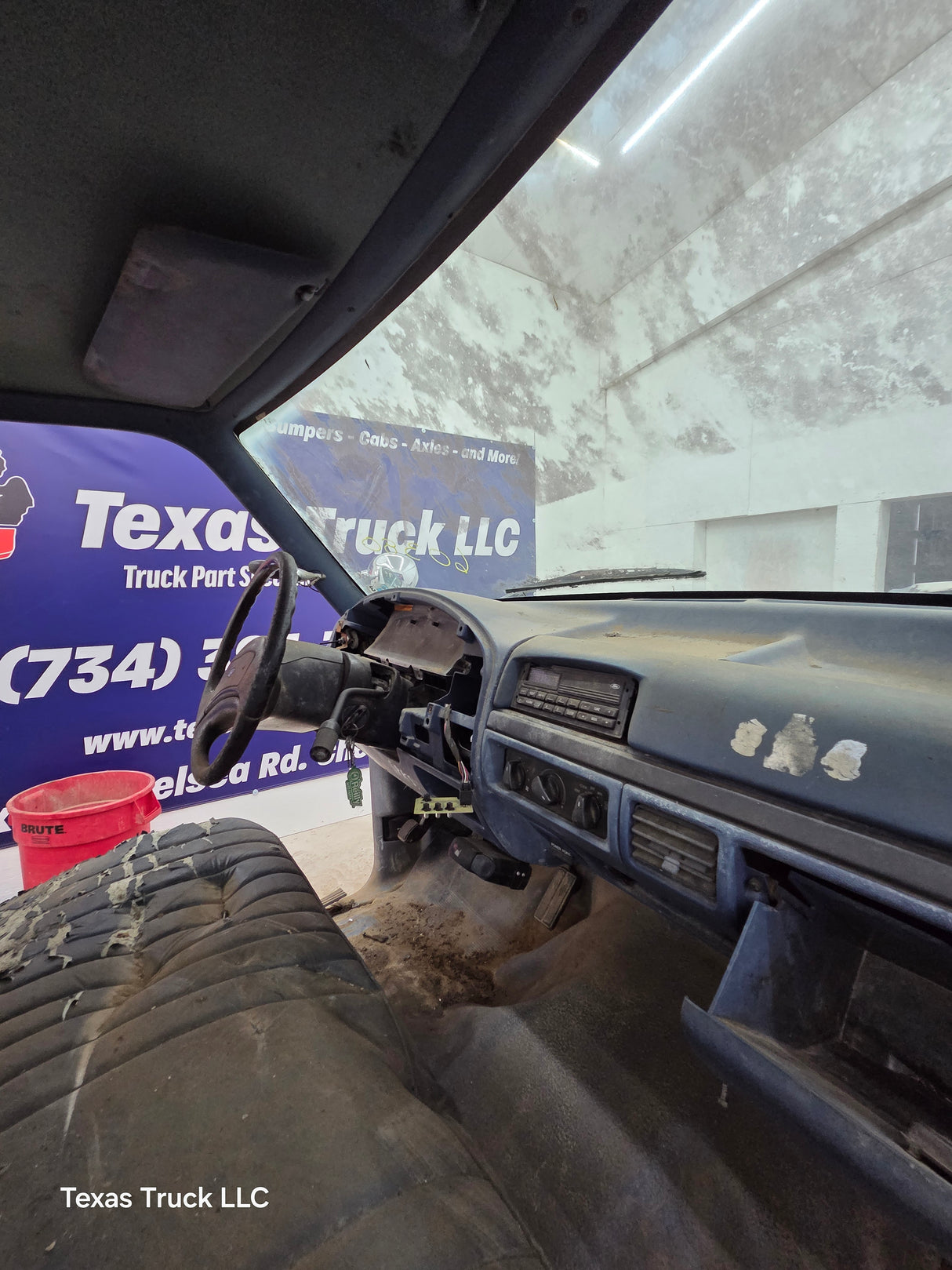 1992-1997 Ford OBS F Super Duty F450 F550 Regular Cab
