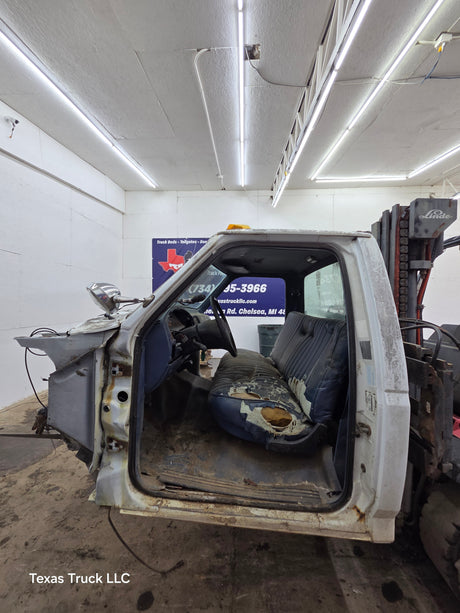 1992-1997 Ford OBS F Super Duty F450 F550 Regular Cab