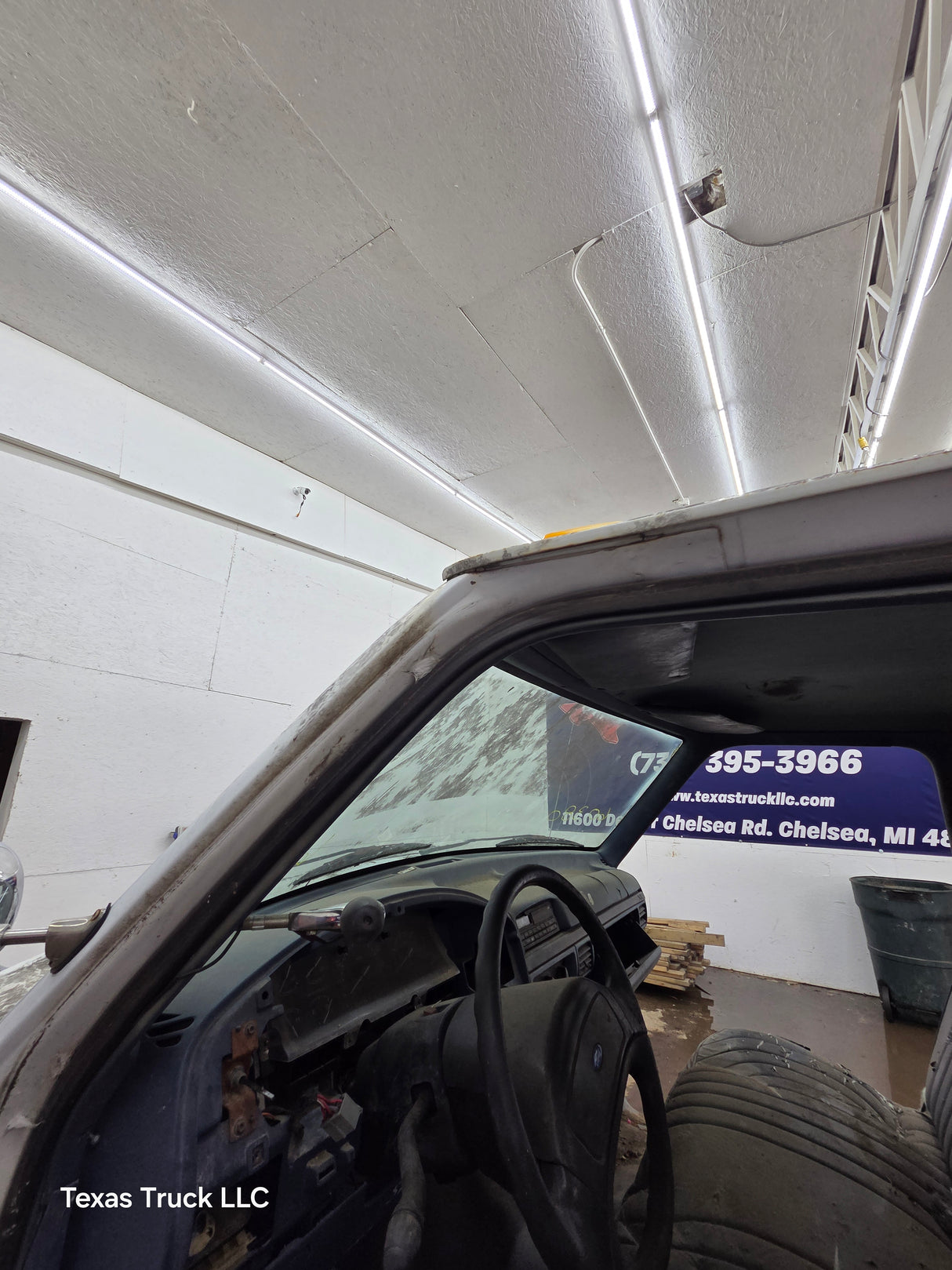 1992-1997 Ford OBS F Super Duty F450 F550 Regular Cab