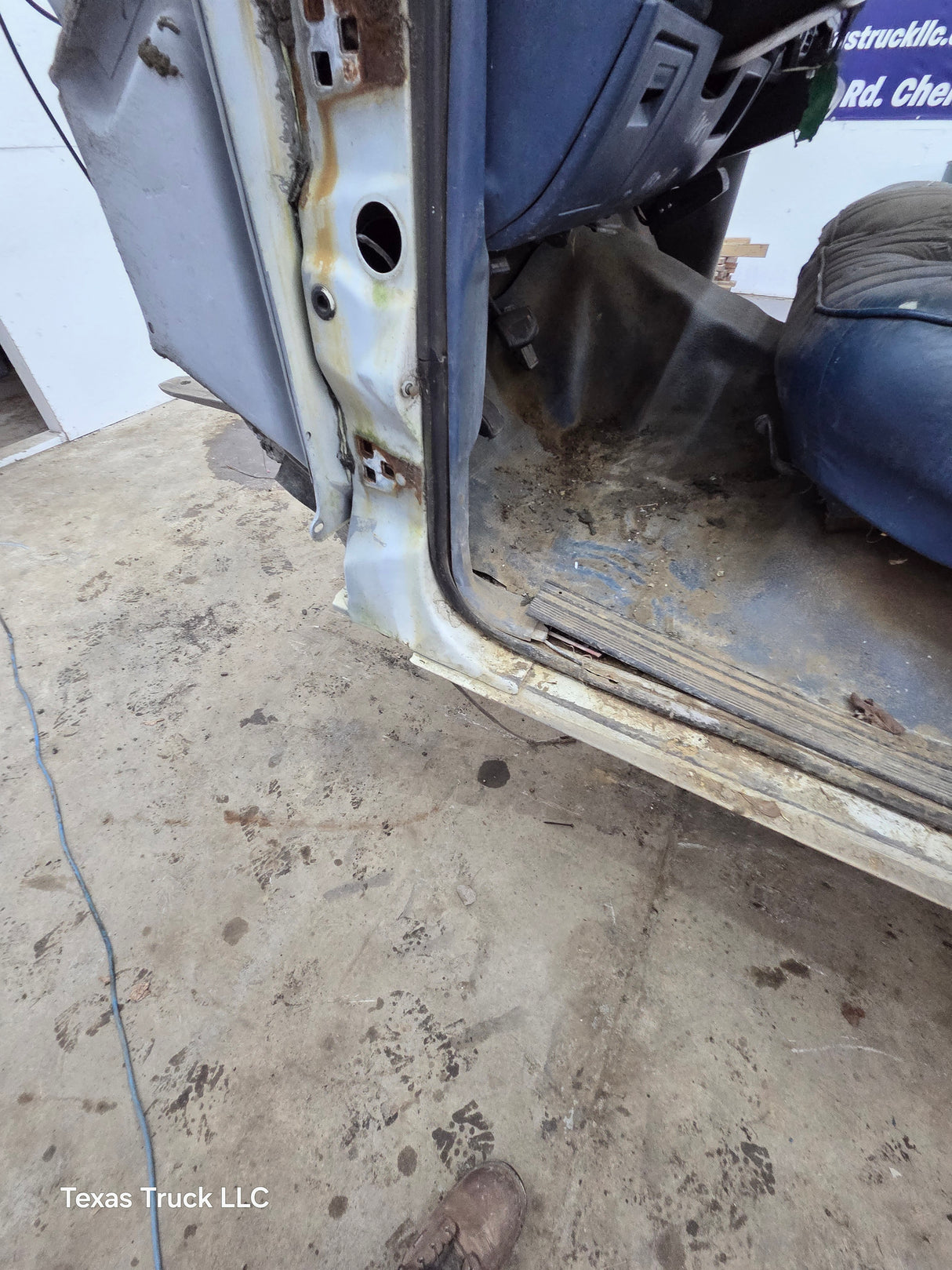 1992-1997 Ford OBS F Super Duty F450 F550 Regular Cab
