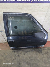 1988-2000 Chevrolet Silverado Suburban GMC Sierra RH Front Passenger Door