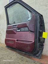 1988-2000 Chevrolet Silverado Suburban GMC Sierra LH Front Driver Side Door