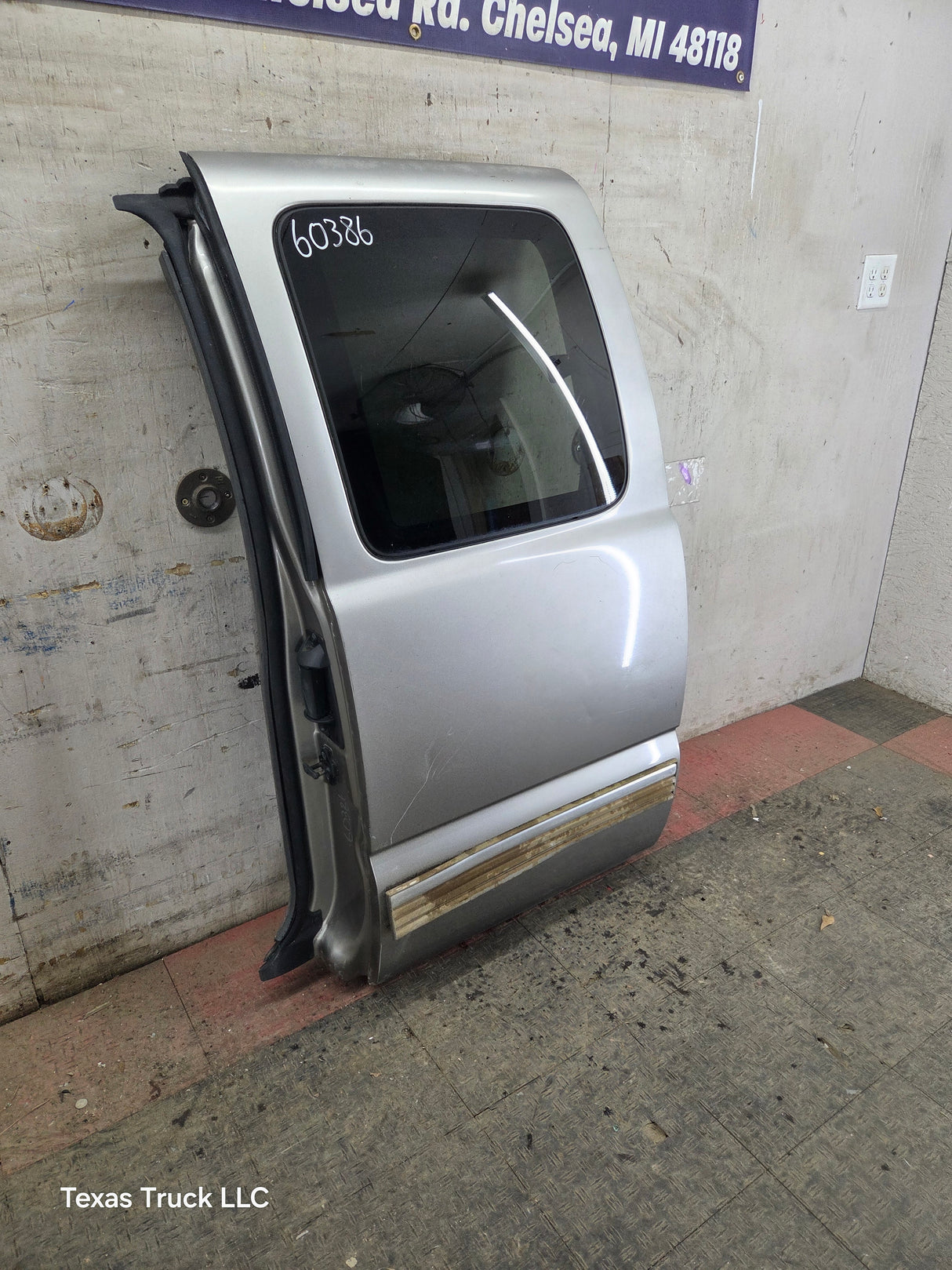 1999-2006 Chevrolet Silverado / GMC Sierra 1500 2500 3500 HD Rear Driver side Extended Cab Rear Door