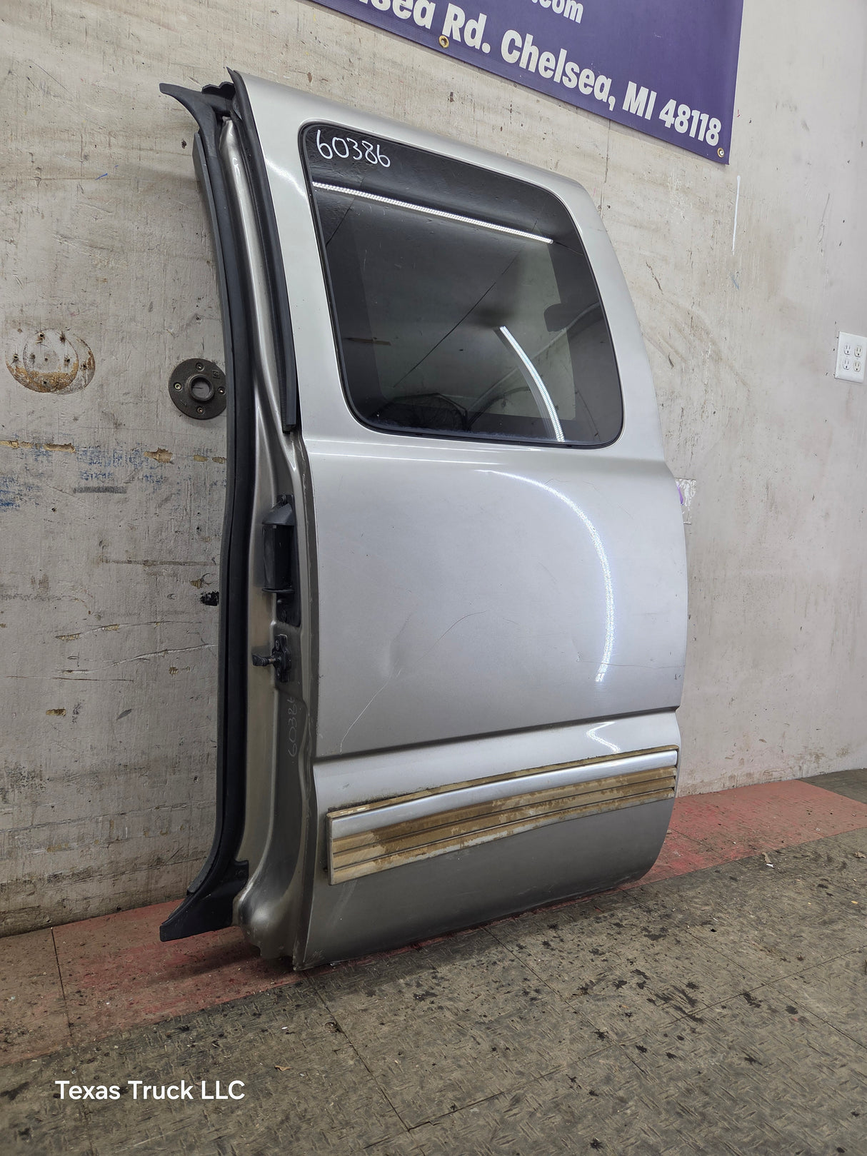 1999-2006 Chevrolet Silverado / GMC Sierra 1500 2500 3500 HD Rear Driver side Extended Cab Rear Door