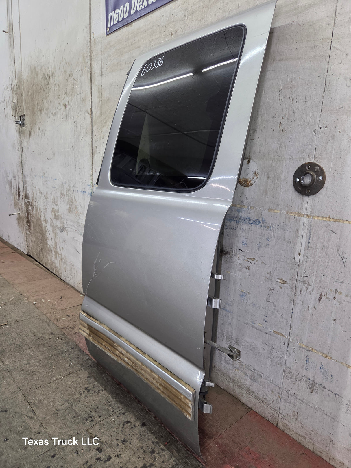 1999-2006 Chevrolet Silverado / GMC Sierra 1500 2500 3500 HD Rear Driver side Extended Cab Rear Door