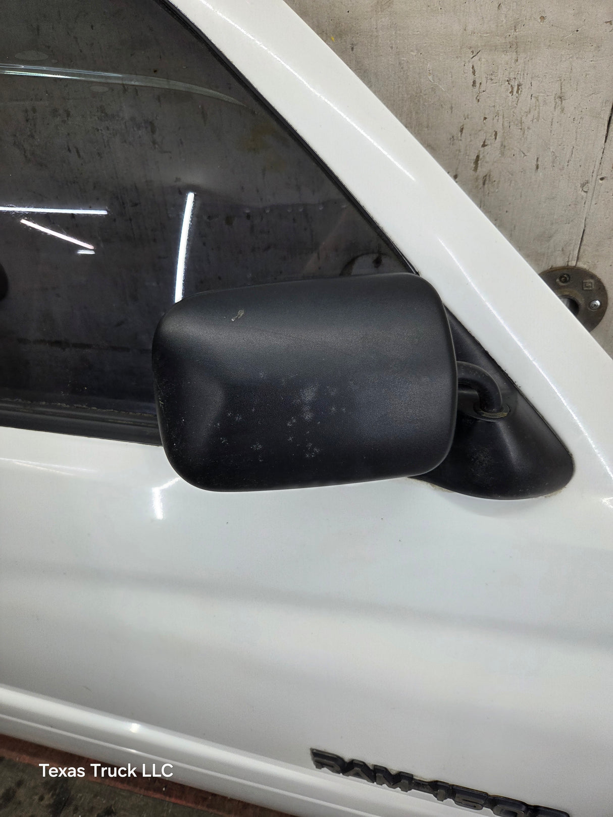 1994-2002 Dodge Ram 2nd Gen RH Passenger Side Front Door Regular Cab / 2 Door Ext Cab 1500 2500 3500 ROUND CORNER