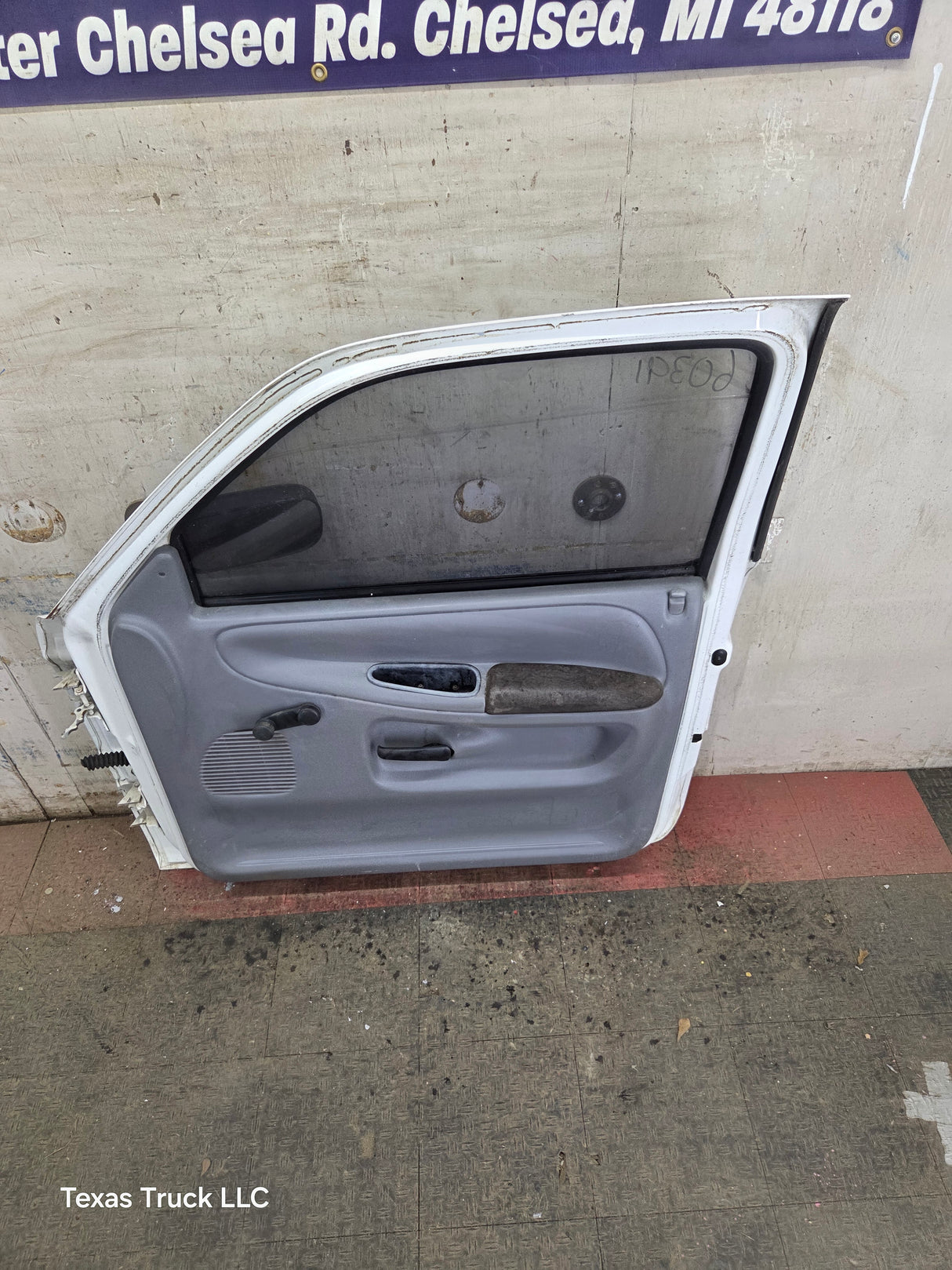 1994-2002 Dodge Ram 2nd Gen RH Passenger Side Front Door Regular Cab / 2 Door Ext Cab 1500 2500 3500 ROUND CORNER