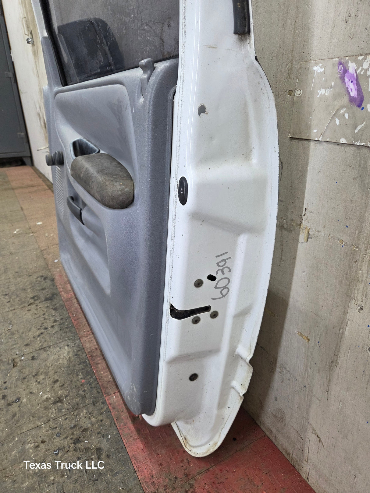 1994-2002 Dodge Ram 2nd Gen RH Passenger Side Front Door Regular Cab / 2 Door Ext Cab 1500 2500 3500 ROUND CORNER