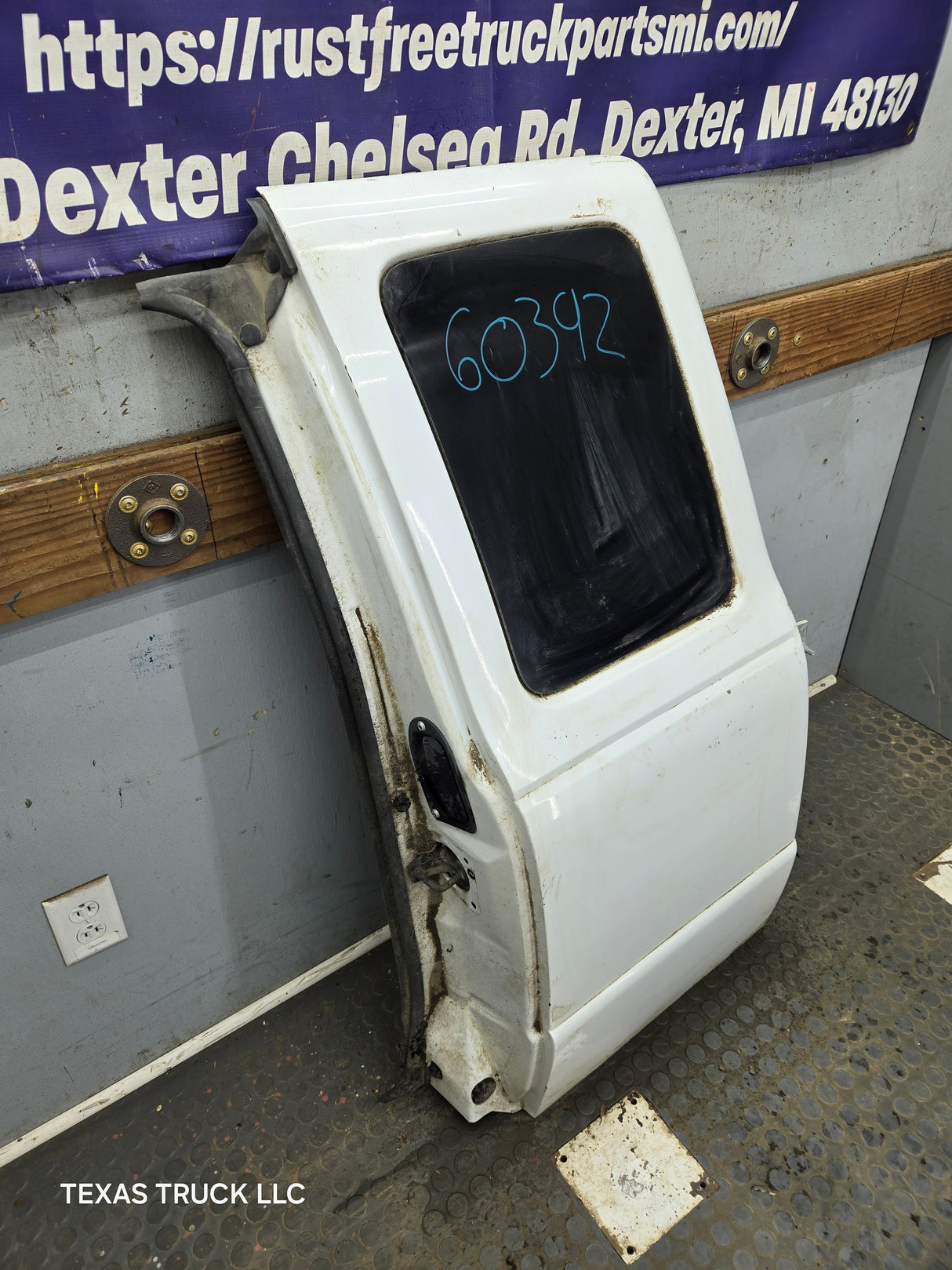 2003-2005 Ford Ranger Driver Side Rear Left Hand Extended Cab Door