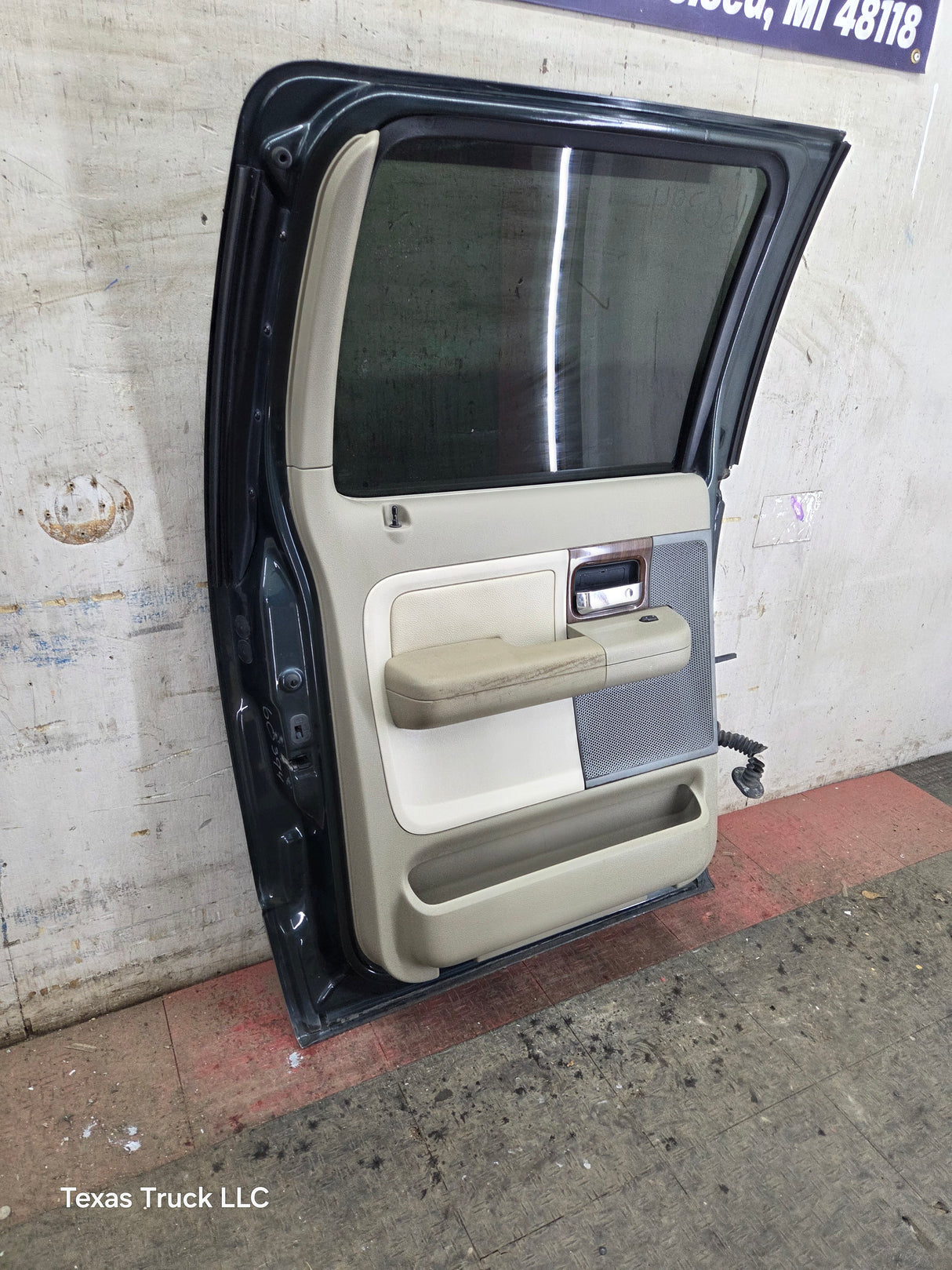2004-2008 Ford F150 Rear LH Driver Side Crew Cab Door