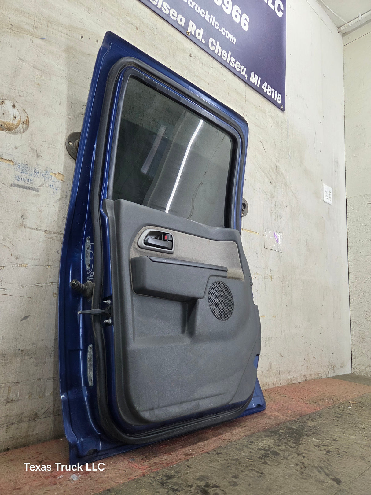 2004-2012 Chevrolet Colorado / GMC Canyon Passenger Side Rear Crew Cab Door RH