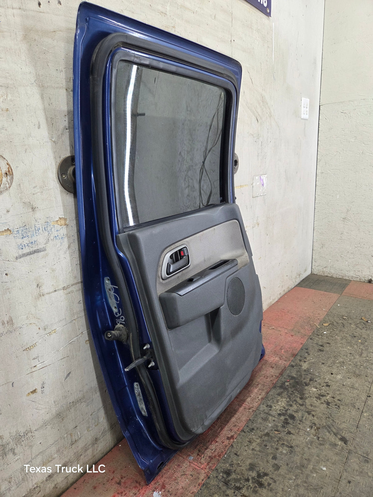 2004-2012 Chevrolet Colorado / GMC Canyon Passenger Side Rear Crew Cab Door RH