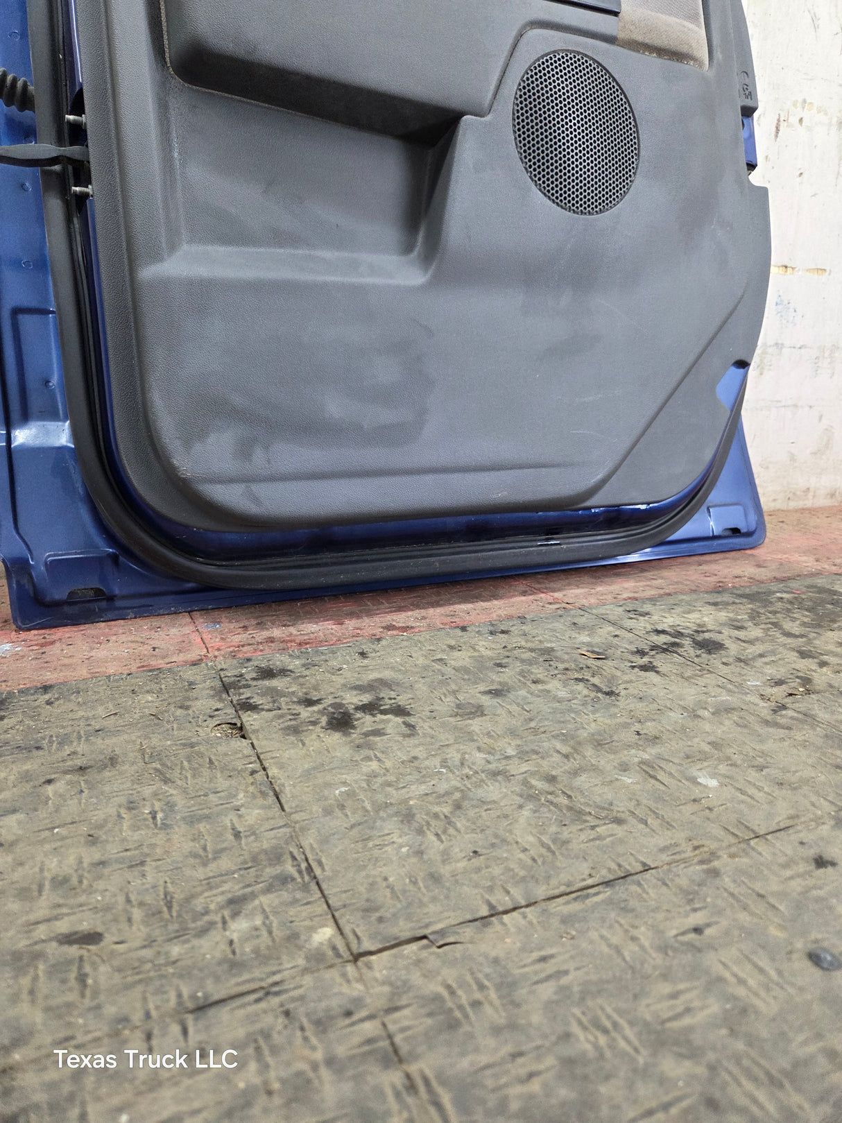 2004-2012 Chevrolet Colorado / GMC Canyon Passenger Side Rear Crew Cab Door RH